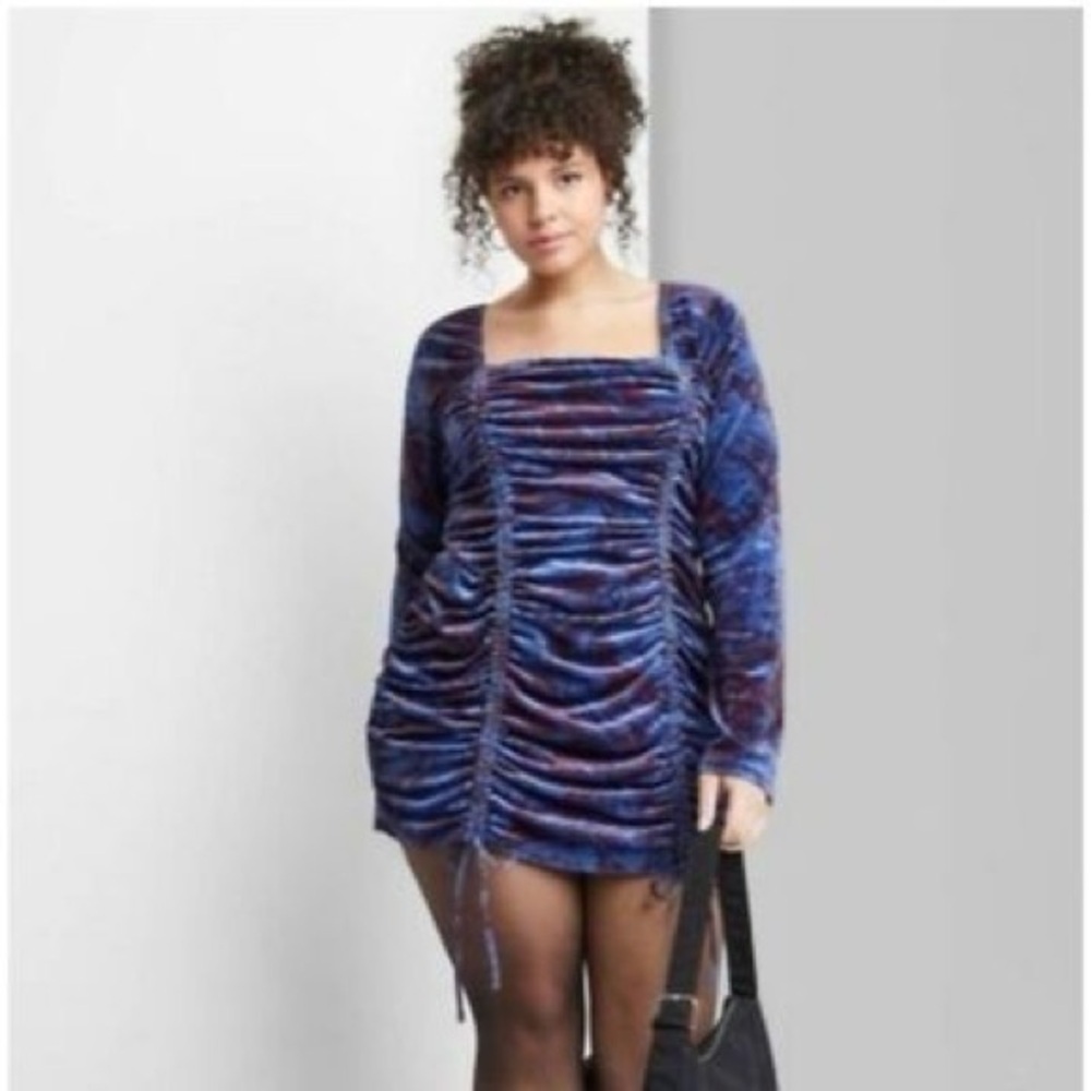 Wild Fable Women's Long Sleeve Ruched Velvet Bodycon Mini Dress Size Large
